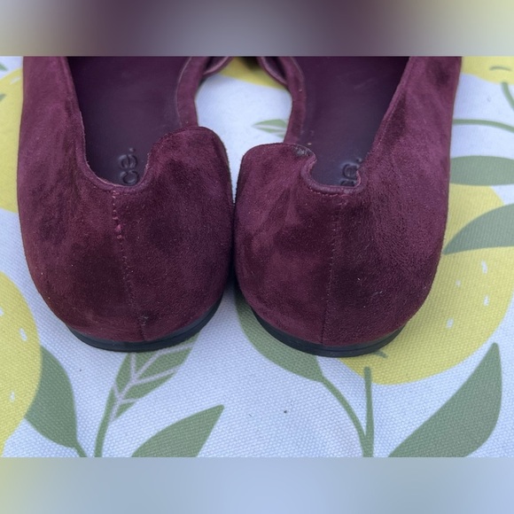 VINCE Cyder Half D'orsay Cutout Flats Sz 6.5 - Picture 3 of 10